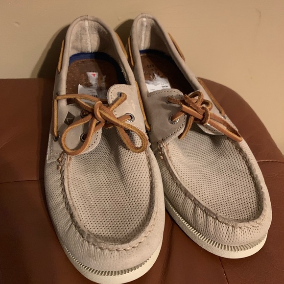 Sperry Top-Sider Perforated 2-Eye - Picture 2 of 3